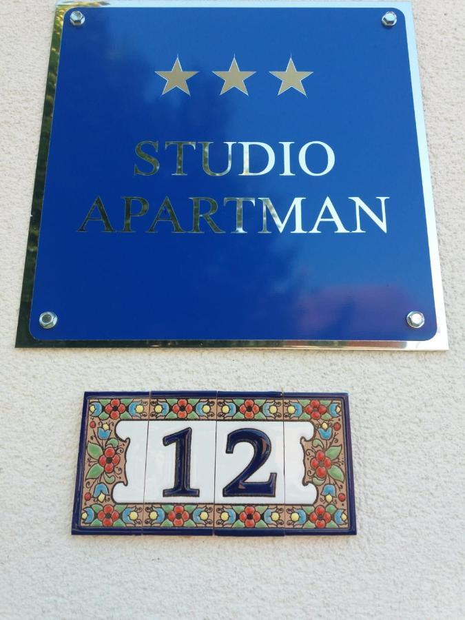 Studio Apartman Marta Korenica Eksteriør bilde