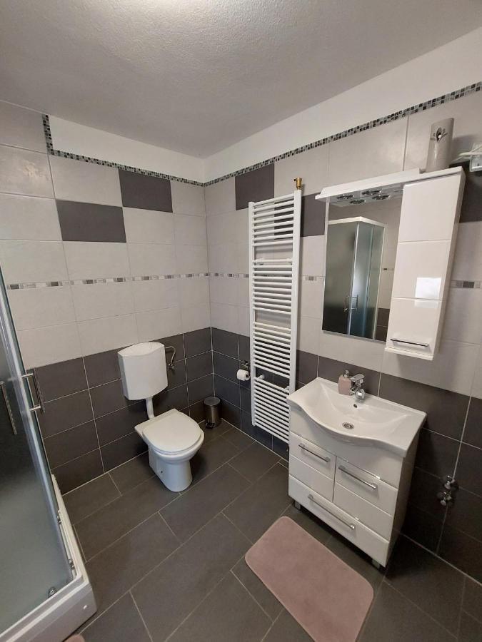 Studio Apartman Marta Korenica Eksteriør bilde